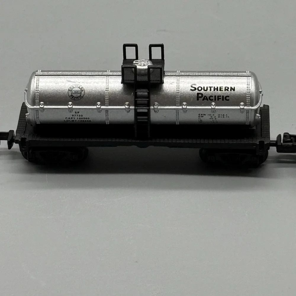 N Scale Southern Pacific Tank Car Chemical Container Freight Cars 2pc Lot